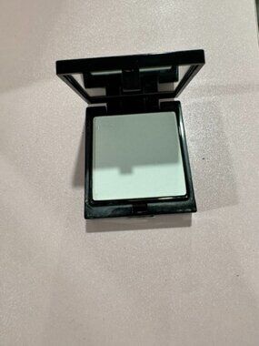 Trish McEvoy Translucent Powder and Dual Resort Bronzer